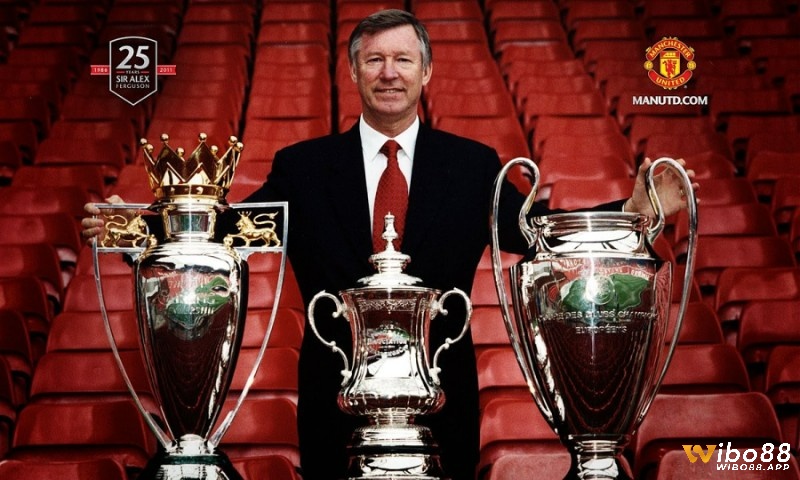 những cầu thủ xuất sắc nhất Manchester United có bao nhiêu người đã tham gia cú ăn 3 lịch sử?