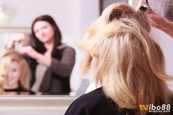 Dựa vào tình tiết mơ để mở khóa chiêm bao