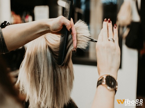 Chiêm bao thấy cắt tóc và bộ số có tỷ lệ trúng cao nhất