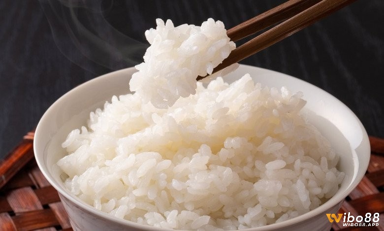 Ghi nhớ bối cảnh chiêm bao để luận giải chính xác
