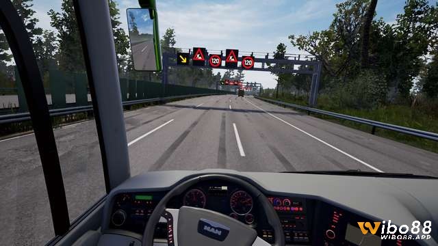 Trải nghiệm lái xe đường dài trên mạng lưới Autobahn trong Fernbus Simulator.
