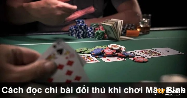 Biểu hiện, tốc độ xếp bài và thói quen chiến thuật trong bí quyết chơi mậu binh giúp dự đoán thế bài đối phương.